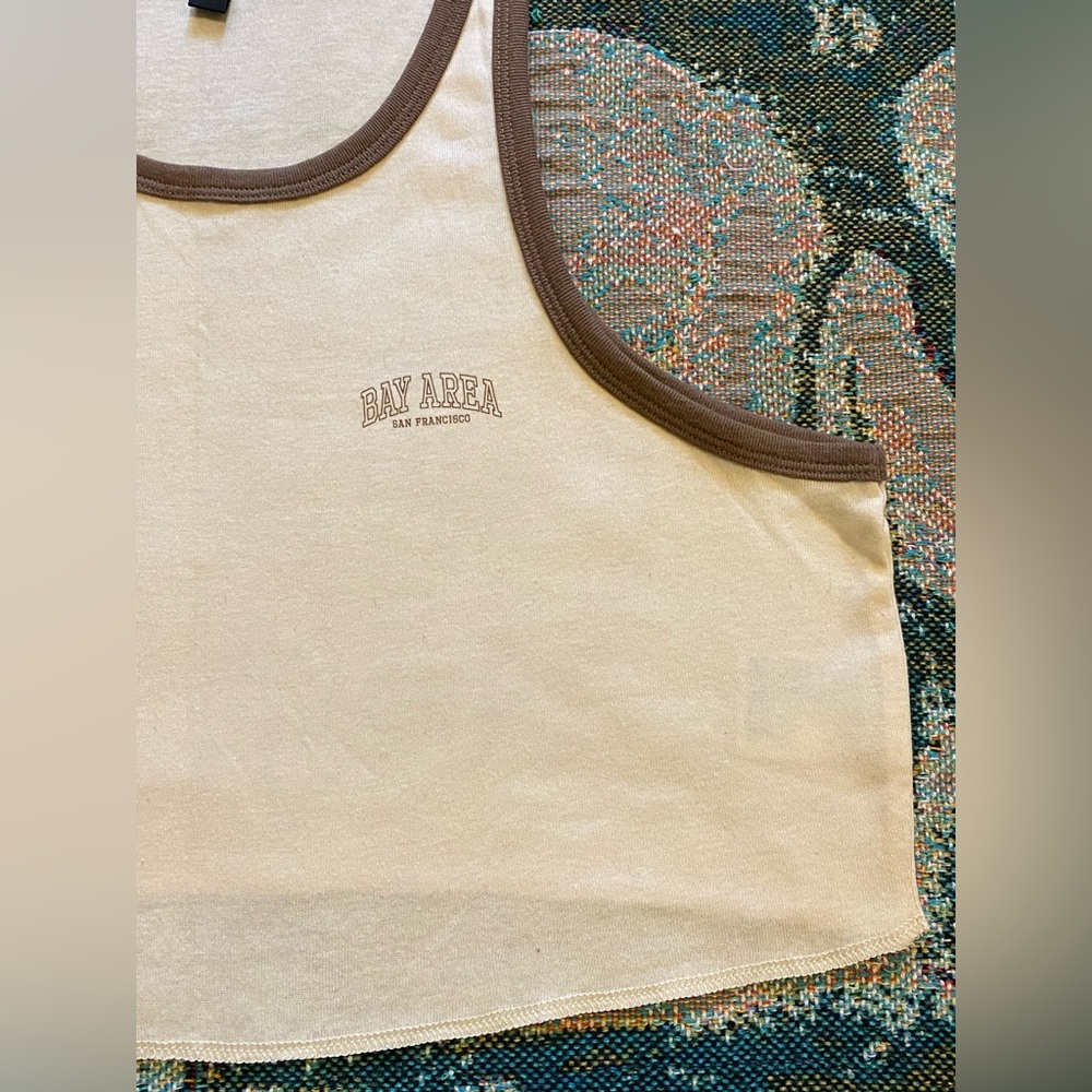 Divided Cropped Ringer Tank Top - Picture 4 of 11